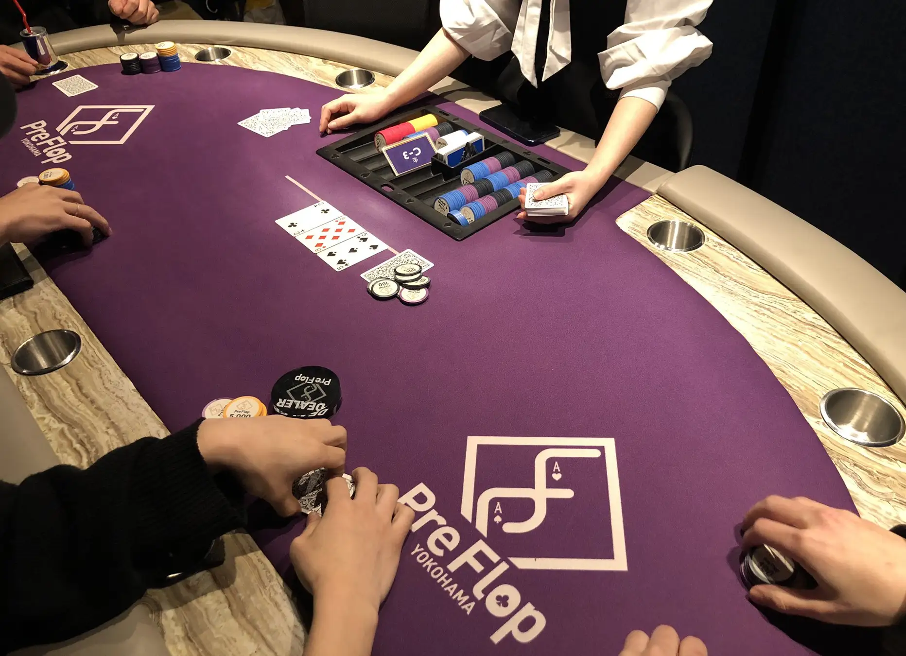 【川崎】PreFlop｜初心者講習も充実！仲間内で遊べる貸し切りプランも！